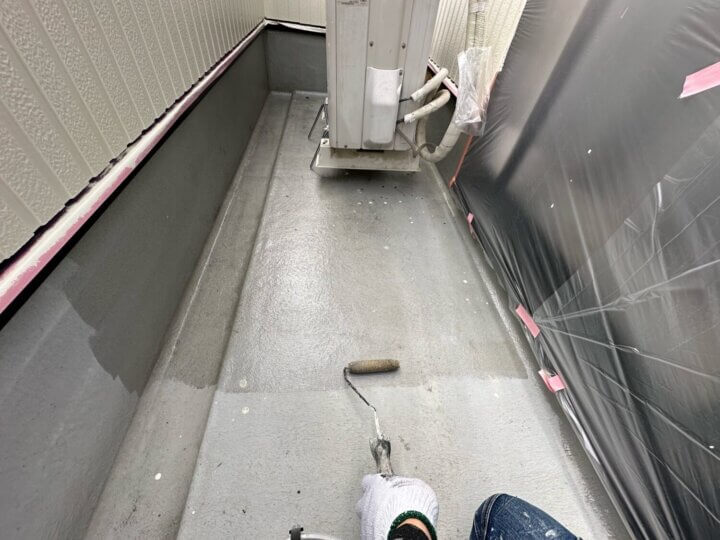 【プライマー塗布】ベランダ