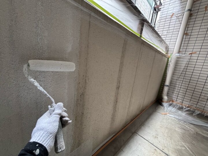 【下塗り】ベランダ
