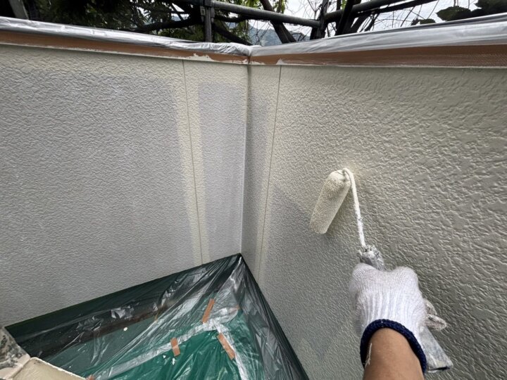 【中塗り】ベランダ