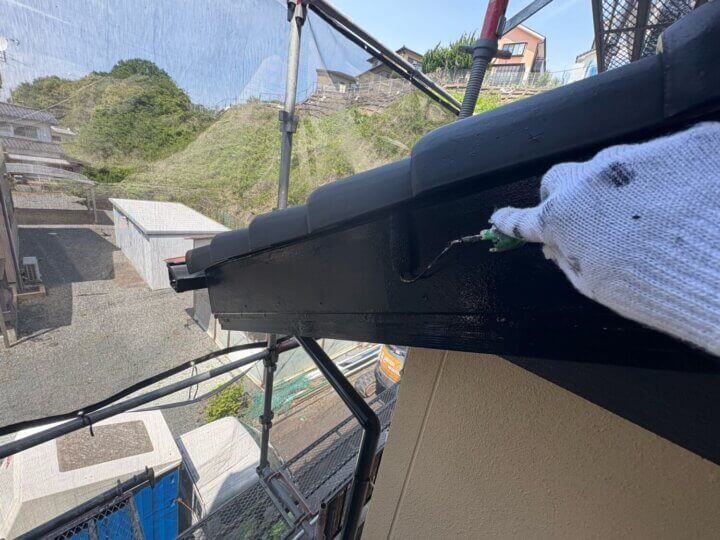 【上塗り】破風板