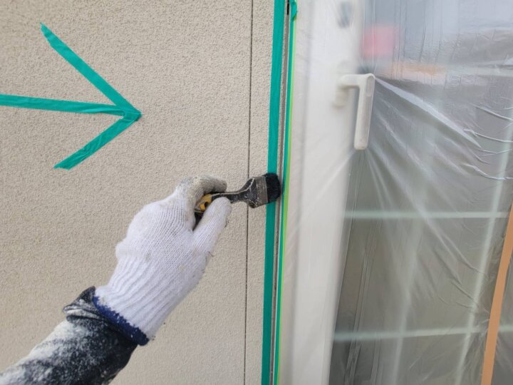 【撤去後清掃】建具廻りコーキング