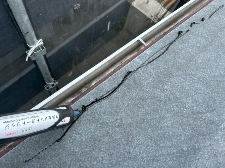 【ボンド塗布】屋根