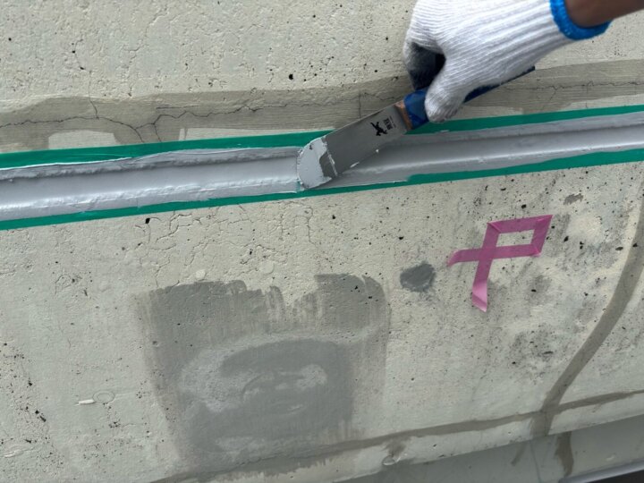 【へら均し】板間目地コーキング