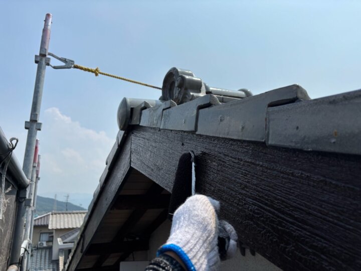 【上塗り】破風板