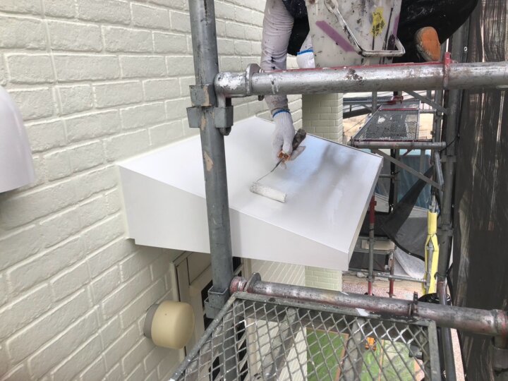 【上塗り】庇