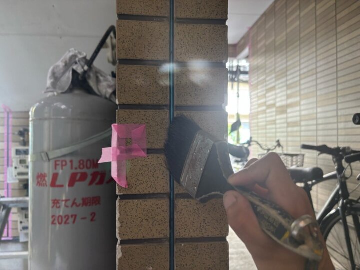 【撤去後清掃】板間目地コーキング