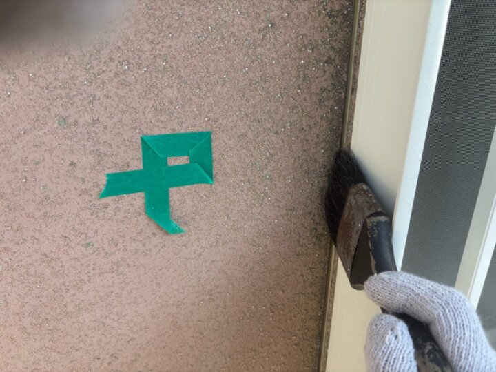 【撤去後清掃】建具廻りコーキング