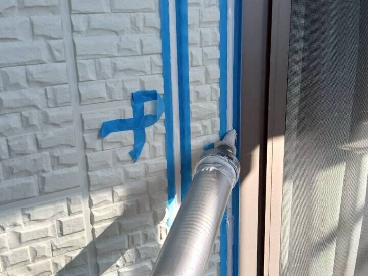 【充填】建具廻りコーキング