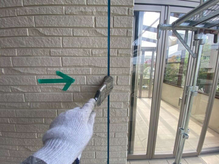 【撤去後清掃】板間目地コーキング