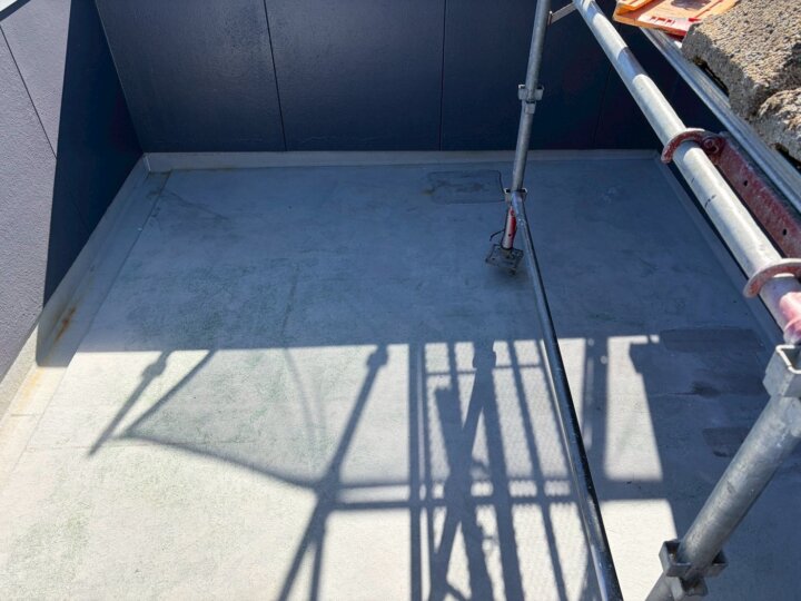 【プライマー塗布】バルコニー