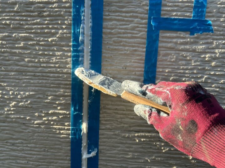 【へら均し】板間目地コーキング