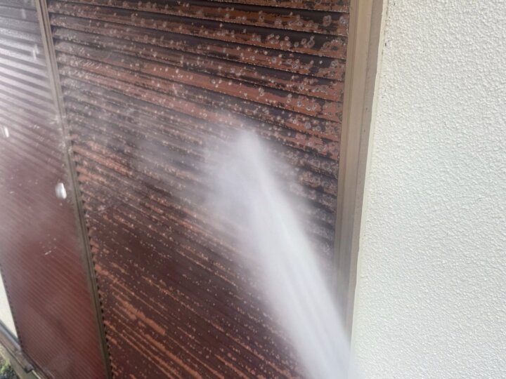 【高圧洗浄】雨戸