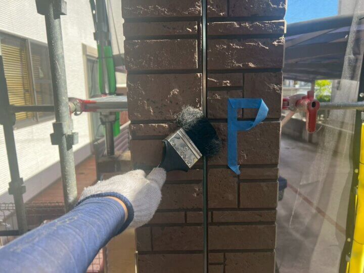 【撤去後清掃】板間目地コーキング