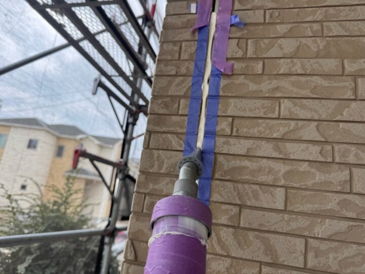 【充填】板間目地コーキング