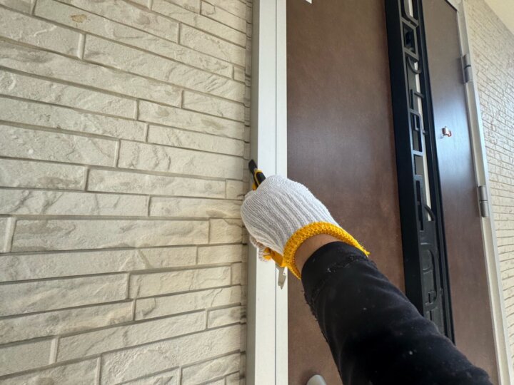 【撤去】建具廻りコーキング