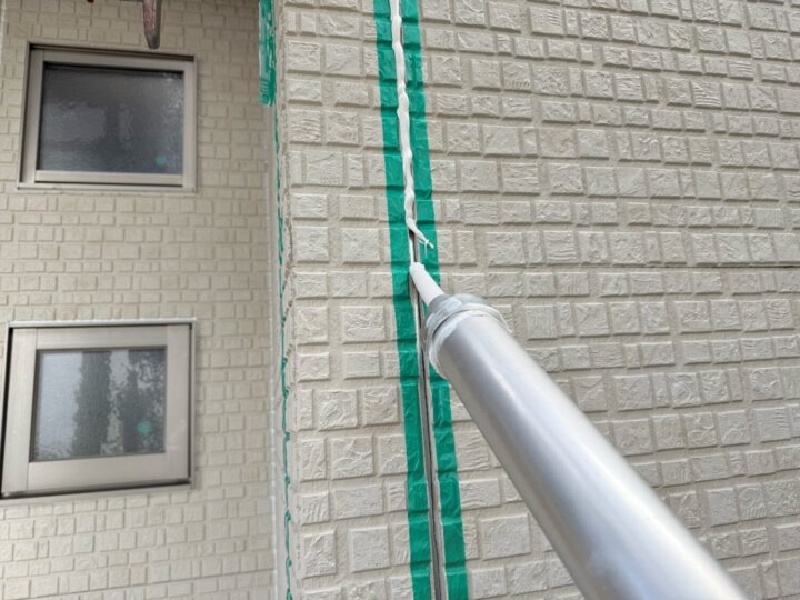 【充填】板間目地コーキング