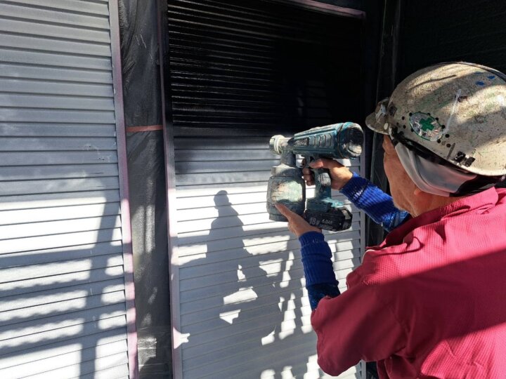 【中塗り】雨戸