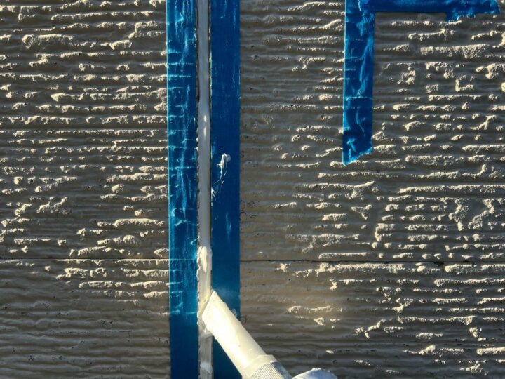 【充填】板間目地コーキング