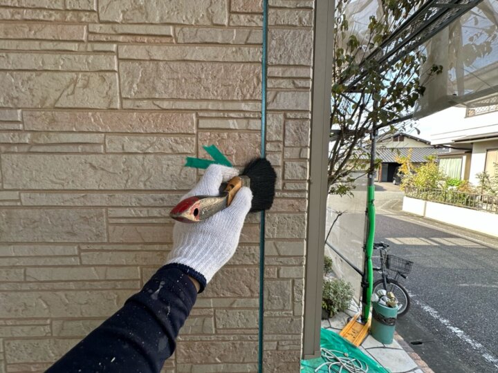 【撤去後清掃】板間目地コーキング