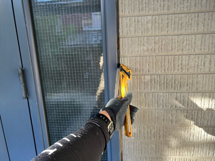 【撤去】建具廻りコーキング