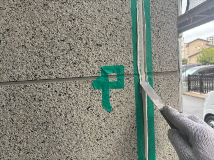 【へら均し】板間目地コーキング