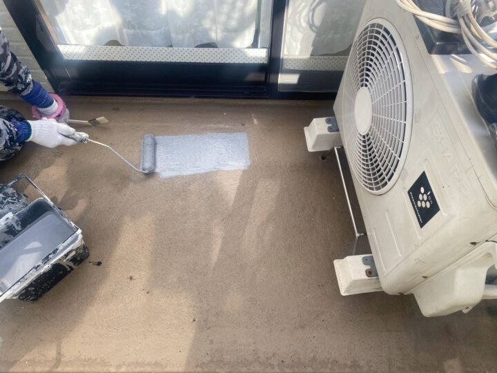 【中塗り】バルコニー