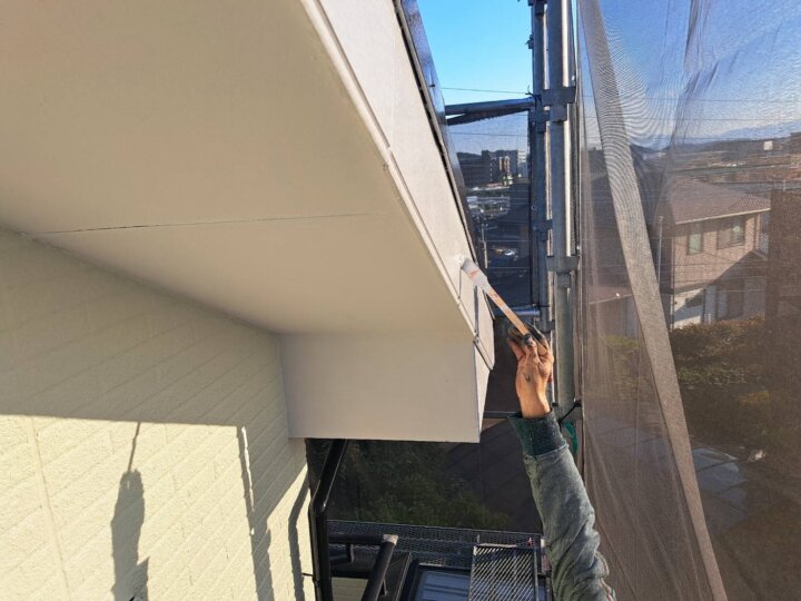 【上塗り】破風板