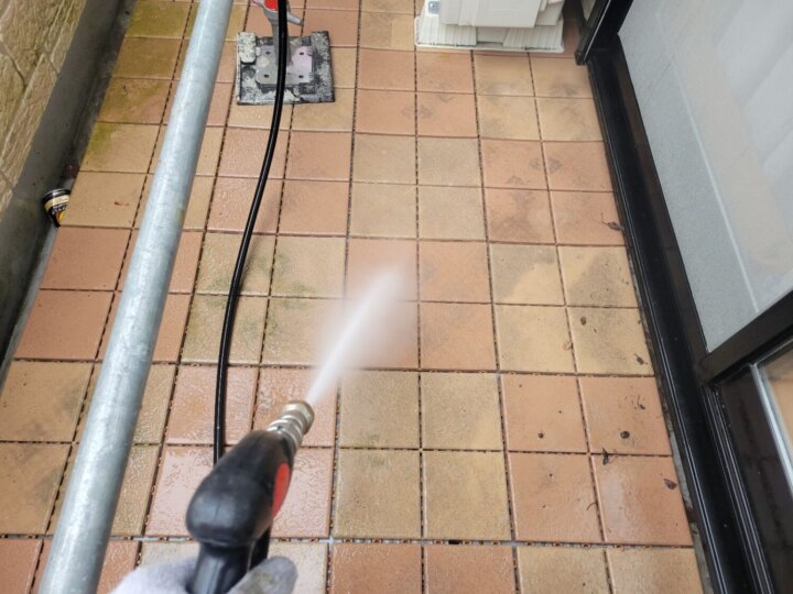 【高圧洗浄】ベランダ