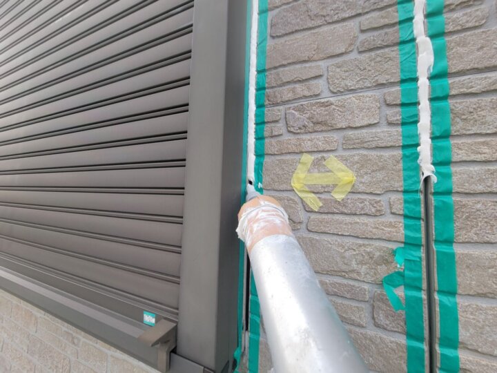 【充填】建具廻りコーキング