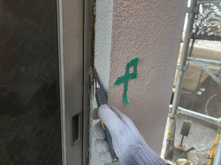 【撤去】建具廻りコーキング