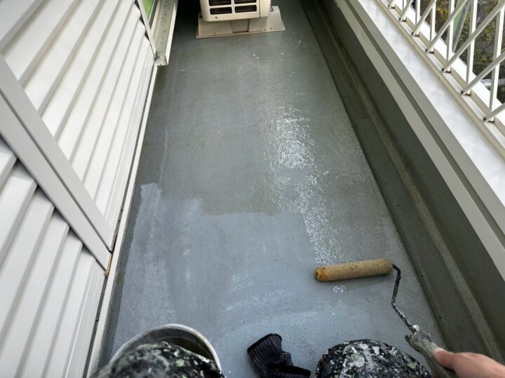 【プライマー塗布】ベランダ