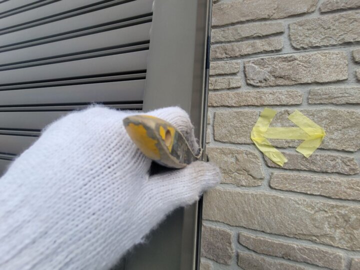 【撤去後清掃】建具廻りコーキング