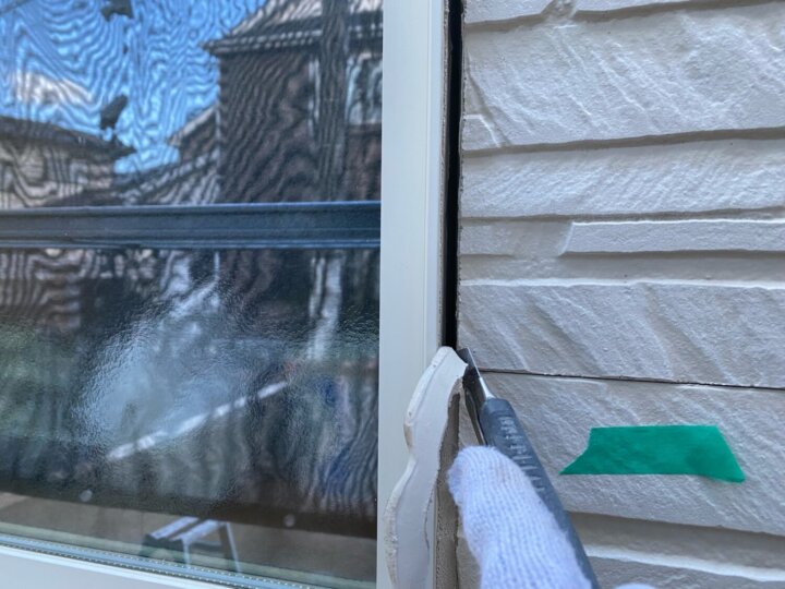 【撤去】建具廻りコーキング