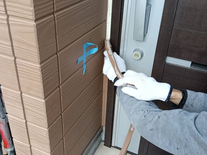 【撤去】建具廻りコーキング