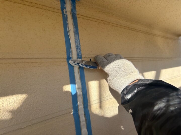 【へら均し】板間目地コーキング