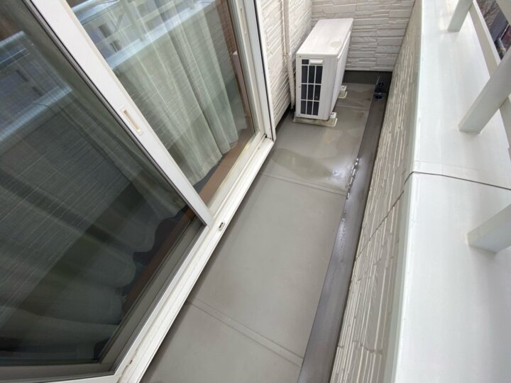 【高圧洗浄】ベランダ