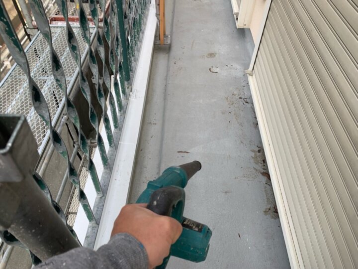 【撤去後清掃】バルコニー