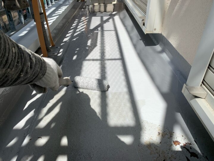 【中塗り】バルコニー