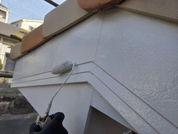 【上塗り】破風板