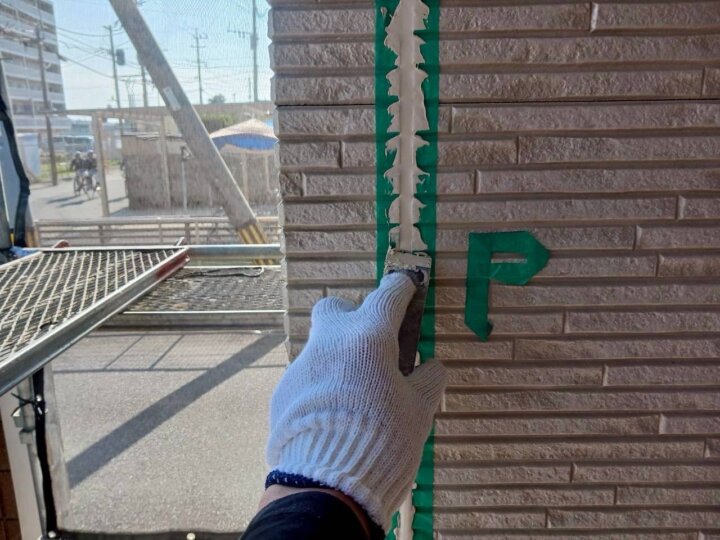 【へら均し】板間目地コーキング