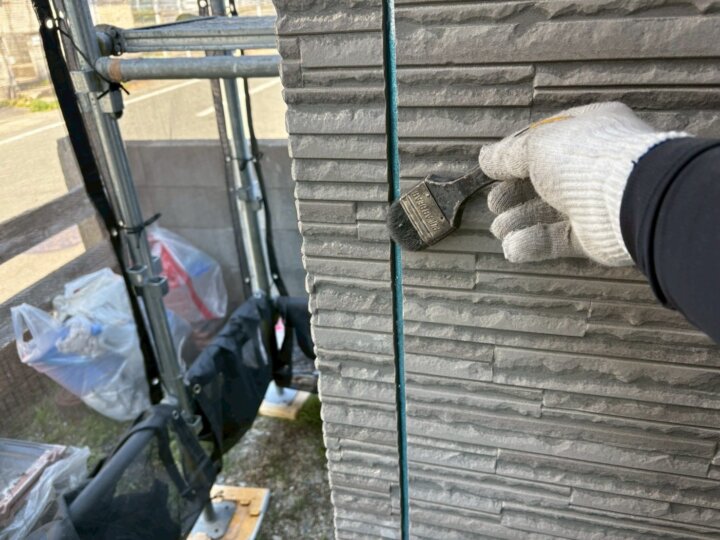 【撤去後清掃】板間目地コーキング