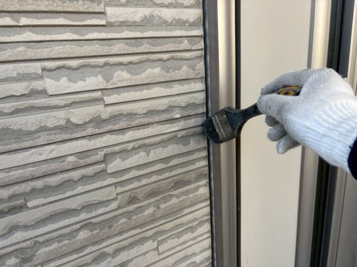 【撤去後清掃】建具廻りコーキング