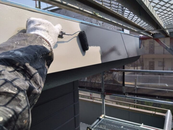 【上塗り】破風板