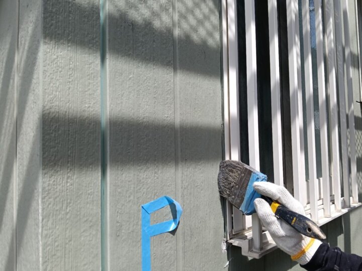 【撤去後清掃】建具廻りコーキング