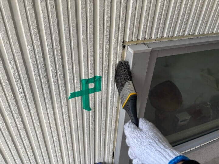 【撤去後清掃】建具廻りコーキング