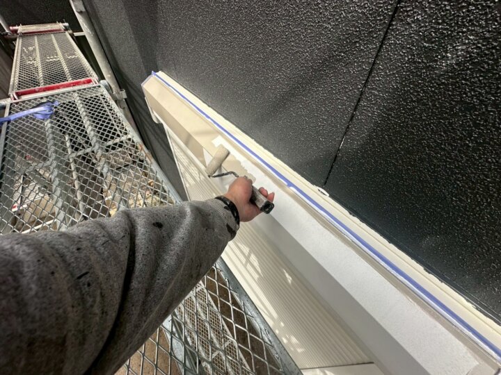 【中塗り】シャッターボックス