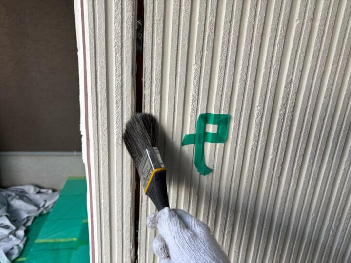 【撤去後清掃】板間目地コーキング