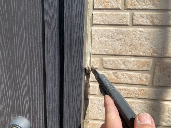 【撤去】建具廻りコーキング