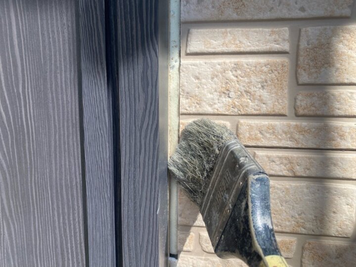 【撤去後清掃】建具廻りコーキング