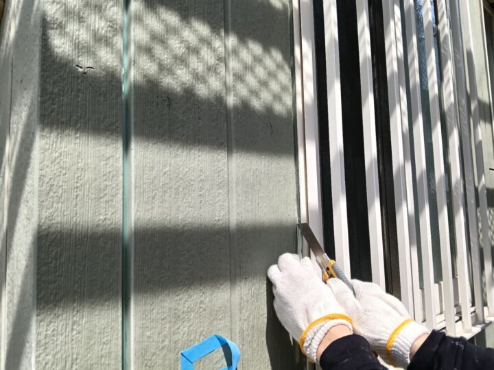 【撤去】建具廻りコーキング